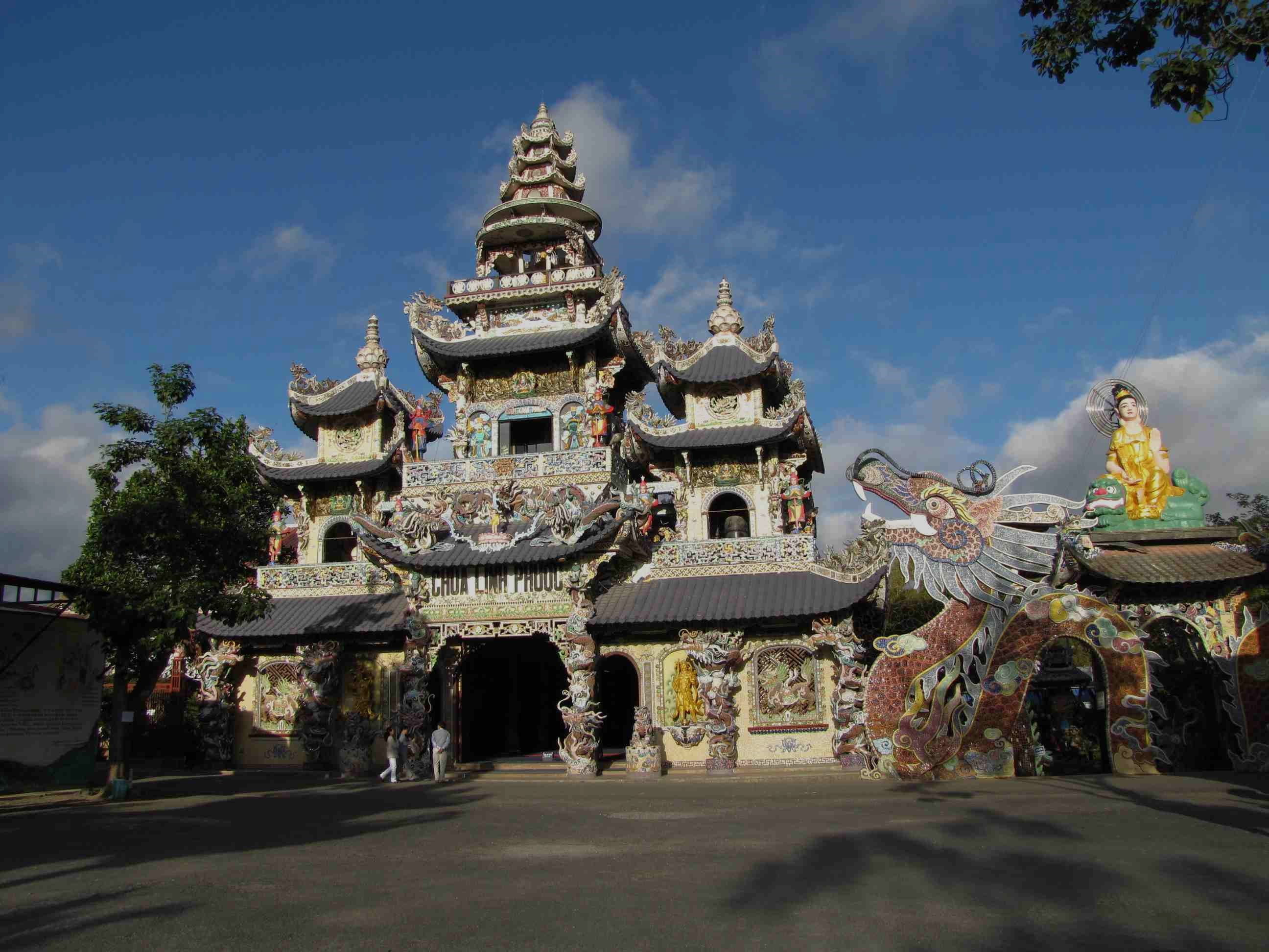 Linh Phuoc Pagoda